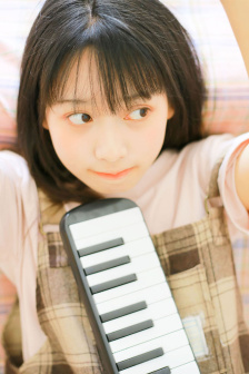肘井美佳